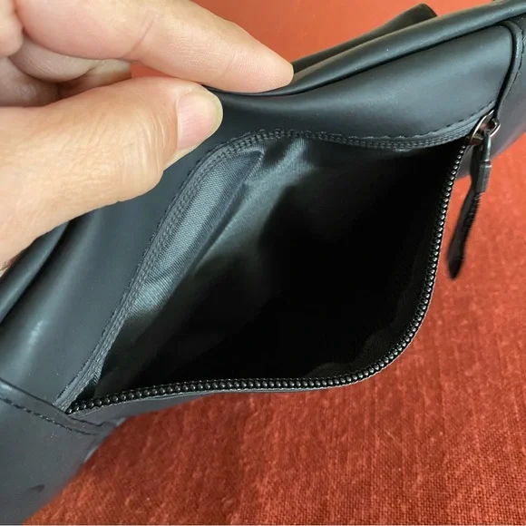 NEW! GASTON LUGA Black Spläsh Hip Fanny Pack Crossbody Bag Fannypack - Picture 8 of 12